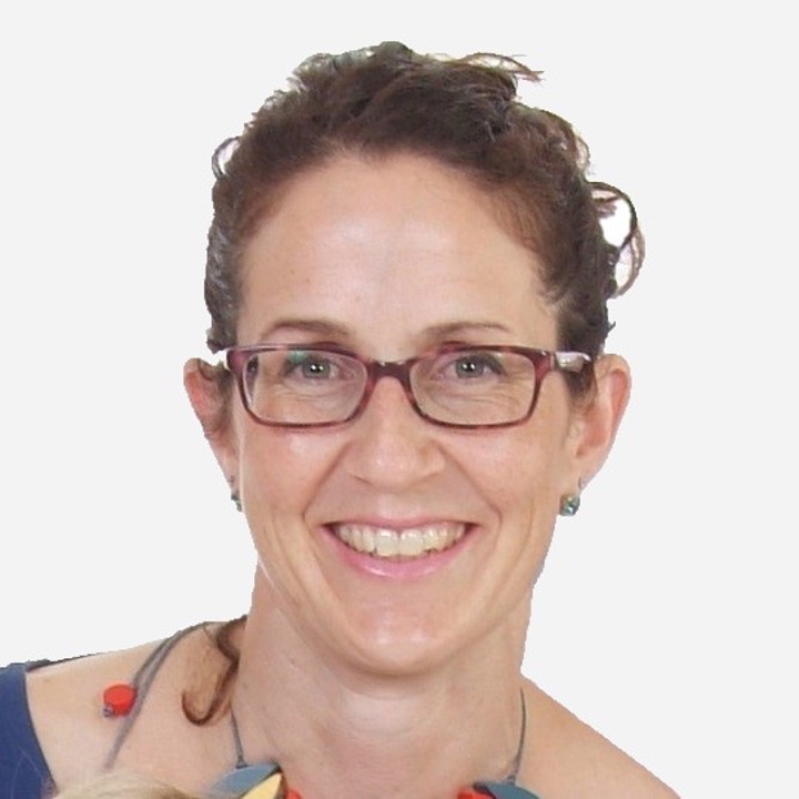 Dr Jennifer Semple
